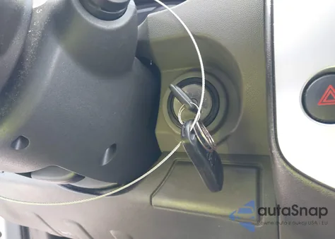 2011 Nissan Xterra S z USA, uszkodzony, nr VIN 5N1AN0NU2BC517220